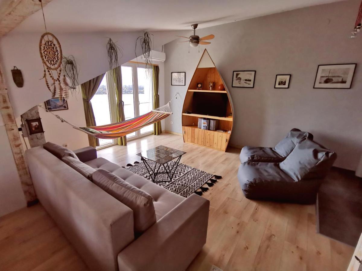 Gardos Riverview Beograd Bagian luar foto